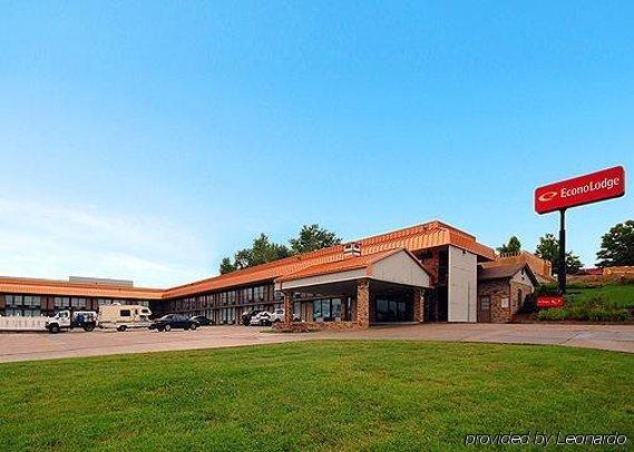 Econo Lodge Jefferson City Bagian luar foto