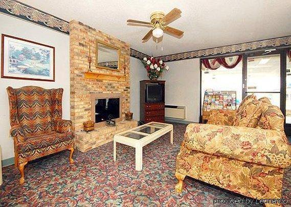 Econo Lodge Jefferson City Bagian luar foto
